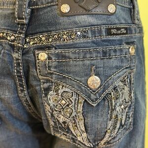 Signature Miss Me Women's Blue Embellished Capri